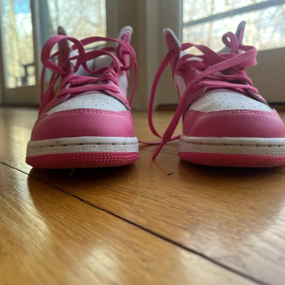 Nike Air Jordan Pink and Orange Size 5Y 6.5 Womens - Picture 9 of 16